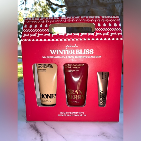 PINK Victoria’s Secret Winter Bliss Holiday Beauty Hits 3-Piece Gift Set- NWT - Picture 4 of 10